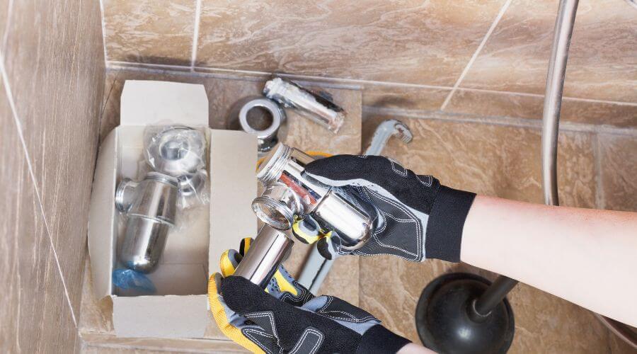 Professional gutter cleaning in Amorita, OK